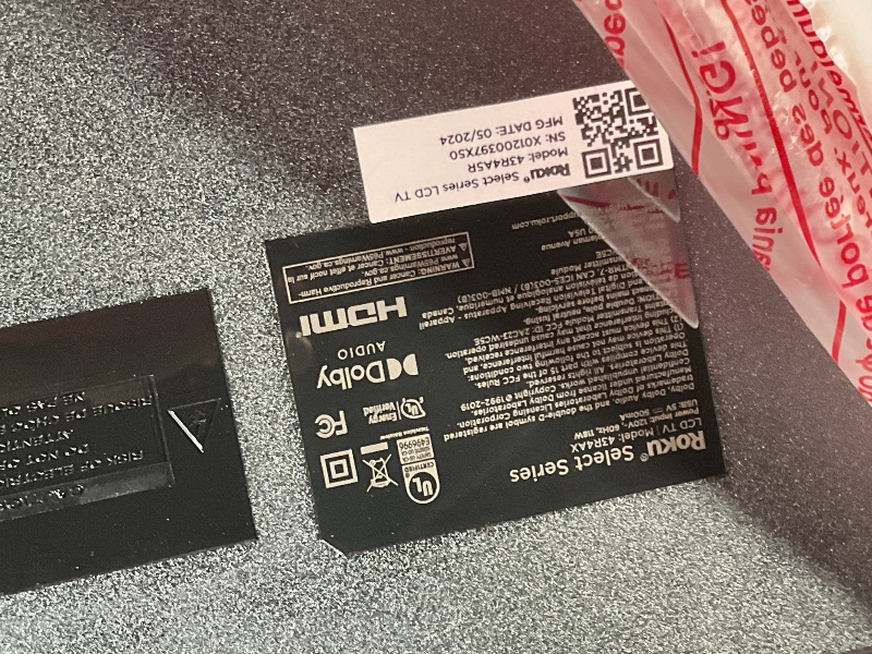 Photo 1 of **FOR PARTS ONLY** Roku Smart TV – 43-Inch Select Series 4K HDR RokuTV with Roku Enhanced Voice Remote, Brilliant 4K Picture, Automatic Brightness, & Seamless Streaming – Live Local News, Sports, Family Entertainment