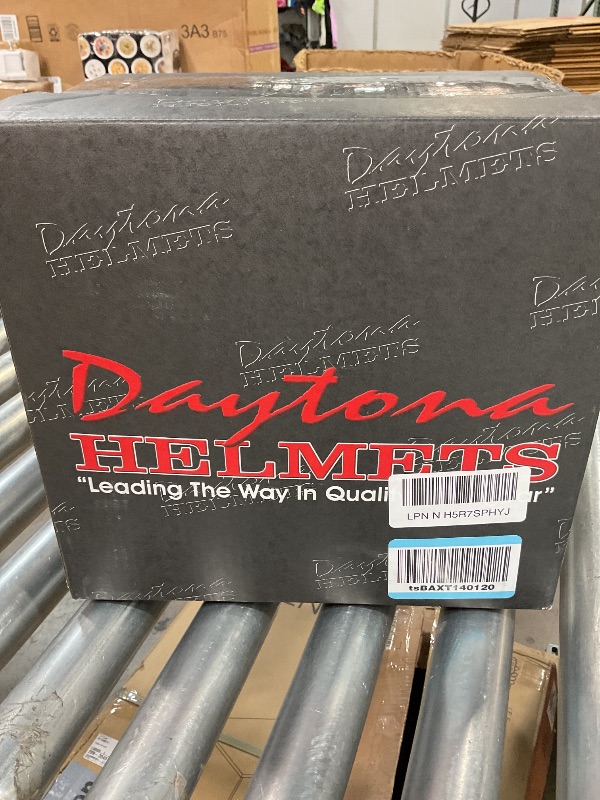 Photo 1 of *****STYLE DIFFERS/PHOTO FOR ITEM REFERENCE**** Daytona Helmets Retro 3/4 Open Face Motorcycle Helmet - Vintage Style, DOT Approved Helmet for Men & Women, Lightweight, Adjustable Fit, Removable Visor - Bike, Moped, Chopper, Scooter Helmet