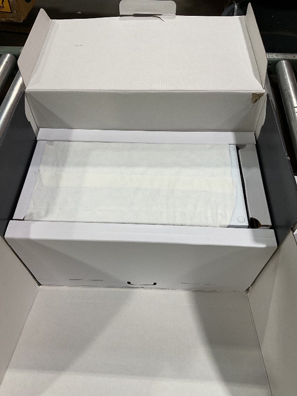 Photo 1 of ***HDMI PORT BROKEN NEEDS REPLACEMENT*** Xbox Series X - All Digital Gaming Console - 1TB SSD - Includes Wireless Controller - 4K Gaming - 120FPS - Robot White