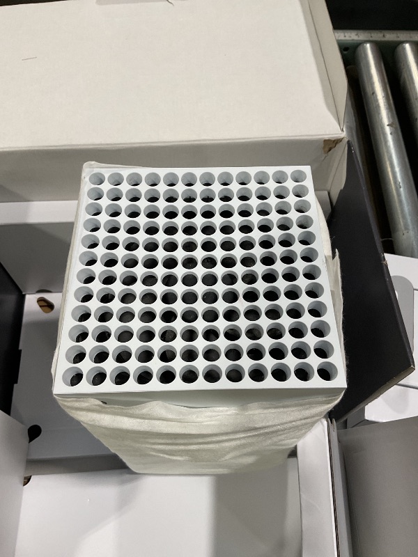 Photo 1 of ***HDMI PORT BROKEN NEEDS REPLACEMENT*** Xbox Series X - All Digital Gaming Console - 1TB SSD - Includes Wireless Controller - 4K Gaming - 120FPS - Robot White