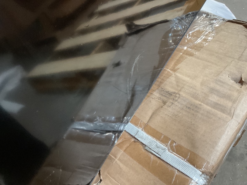 Photo 1 of **MAJOR DAMAGE TO SCREEN. SELLING FOR PARTS **Samsung 43-Inch Class Crystal UHD U8000F 4K Smart TV (2025 Model) Endless Free Content, Crystal Processor 4K, MetalStream Design, Knox Security, Alexa Built-in