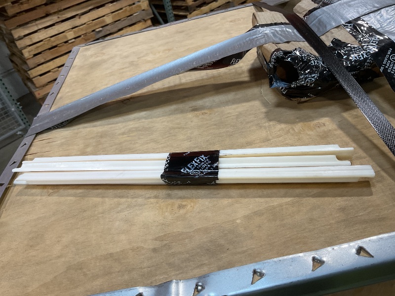 Photo 1 of **FOR PARTS ONLY NON-FUNCTIONAL** VEVOR Commercial Ice Cream Machine, 34-44 L/H Yield, 3400W 3-Flavor Freestanding Soft Serve Ice Cream Maker, 2 x 9L Stainless Steel Hopper, LED Panel Allows Single Cylinder Use Overnight Refrigeration