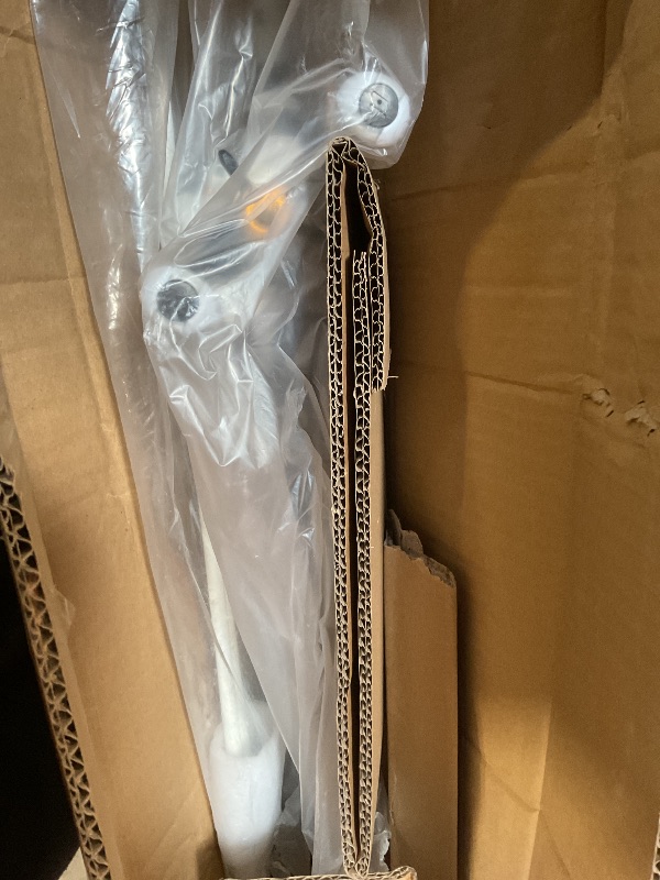 Photo 1 of **MAJOR DAMAGE. SELLING FOR PARTS AS PARTIAL SET**Abu Garcia 7’ Max Pro Fishing Rod and Reel Baitcast Combo, 7+1 Ball Bearings with Lightweight Graphite Frame & Sideplates, MagTrax Brake System