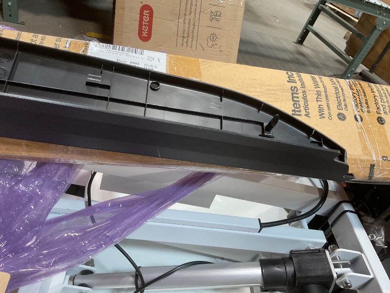 Photo 1 of **MISSING HARDWARE **DICMIC Rear Tailgate Bed Cap Molding Replacement for 2016-2021 Nissan Titan V8 Gas DOHC Naturally Aspirated A/T Replace# 93486-EZ00A