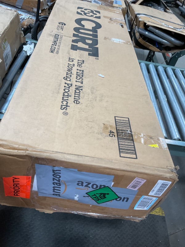 Photo 1 of **DIRT. RUST. SCRATCHES**CURT 13370 Class 3 Trailer Hitch, 2-Inch Receiver, Fits Select Honda Odyssey, GLOSS BLACK POWDER COAT