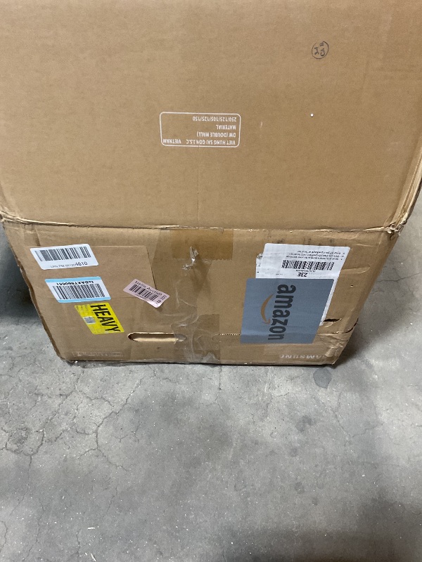 Photo 1 of **MAJOR DAMAGE TO SCREEN. SELLING FOR PARTS AS PARTIAL SET **SAMSUNG 49" Odyssey G9 (G95C) Series DQHD 1000R Curved Gaming Monitor, 240Hz, 1ms(GtG), DisplayHDR 1000, AMD FreeSync Premium Pro, Eye Saver Mode, Auto Source Switch+, LS49CG950ENXZA, 2024