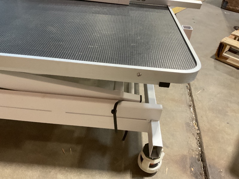 Photo 1 of **DIRTY FROM TRANSPORT **SKM Hydraulic Adjustable Pet Dog Grooming Table with 1 Noose-02301026