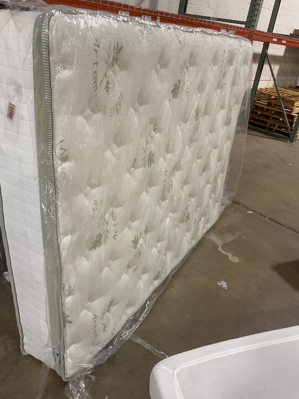 Photo 1 of **DIRTY FROM TRANSPORT **SNFPNE Queen Size Mattress 12 Inch, Medium Firm Memory Foam Hybrid Mattress with Individual Pocket Spring - Pressure Relief, Motion Isolation, Cool Sleep, 80" x 60"