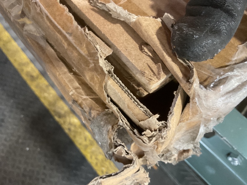 Photo 1 of **2 BOXES**MINOR DAMAGE TO CORNERS**Bed boards