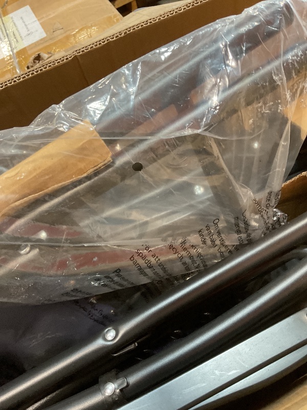 Photo 1 of **MINOR SCUFFS DAMAGE ON TURN KNOB **Amazon Basics Outdoor Textilene Adjustable Zero Gravity Folding Reclining Lounge Chair Set with Side Table, pack of 2, Blue