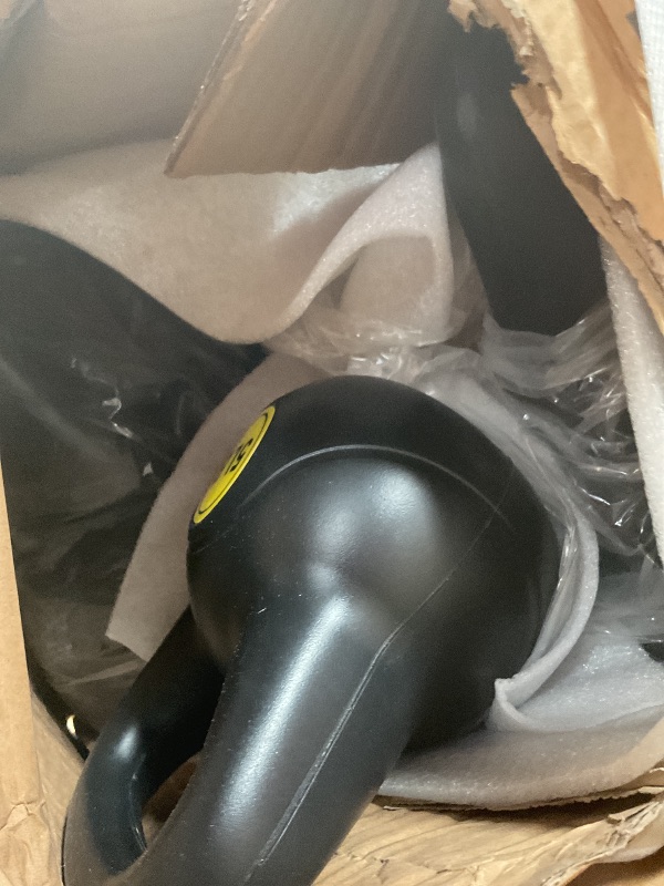 Photo 1 of ?Signature Fitness ?Wide Grip 4-Piece Kettlebell Exercise Fitness Weight Set, Include 5 lbs, 10 lbs?, ?15 lbs? and 20 lbs, Black