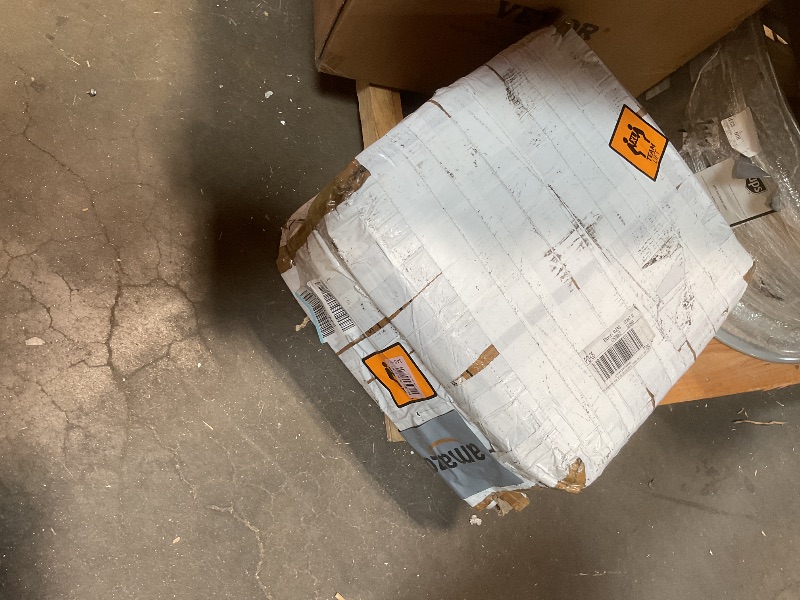 Photo 1 of **HOOK PAINT CHIPPED**3/8"-1/2" Chain Binders Sets of 2, 3/8"×10Ft Chains, Grade 70 Binders and Chains, Load Transport Binder Chain with Grappling Hook, for Industrial, Agricultural, Logging