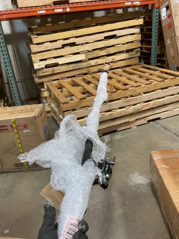 Photo 1 of **HANDLE BROKEN ON REEL. SELLING FOR PARTS AS PARTIAL SET**Abu Garcia 7' Max X Spinning Reel and Fishing Rod Combo, Size 3000 Reel, 5 Stainless Steel Ball Bearings, Smooth Oil Felt Front Drag System, Lightweight Composite Rod Blank