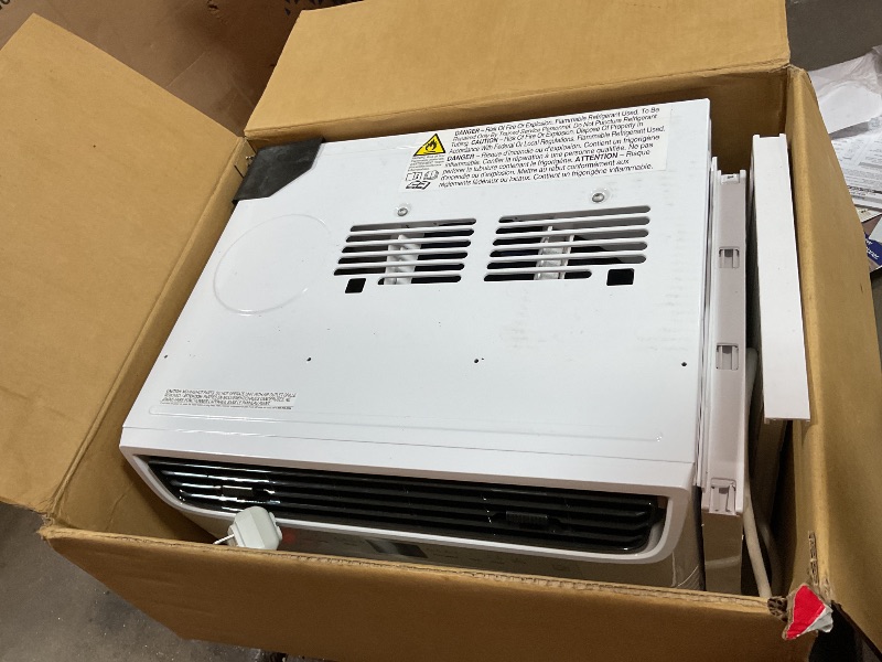 Photo 1 of **SOME DIRT**Frigidaire 6,000 BTU Window Air Conditioner & Dehumidifier, 115V, Cools up to 250 Sq. Ft. for Apartment, Dorm Room & Small/Medium Rooms, with Remote Control, Programmable Timer, and Sleep Mode, White