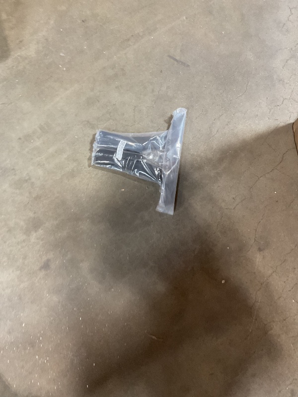 Photo 1 of **MAJOR DAMAGE TO SCREEN. SELLING FOR PARTS **Samsung 65-Inch Class QLED Q7F Series Samsung Vision AI Smart TV (2025 Model, 65Q7F) Quantum HDR, Object Tracking Sound Lite, Q4 AI Gen1 Processor, 4K upscaling, Gaming Hub, Alexa Built-in