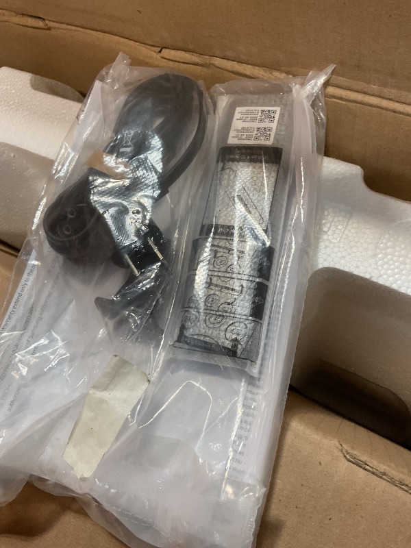 Photo 1 of **MAJOR DAMAGE TO SCREEN. SELLING FOR PARTS **Samsung 65-Inch Class QLED Q7F Series Samsung Vision AI Smart TV (2025 Model, 65Q7F) Quantum HDR, Object Tracking Sound Lite, Q4 AI Gen1 Processor, 4K upscaling, Gaming Hub, Alexa Built-in