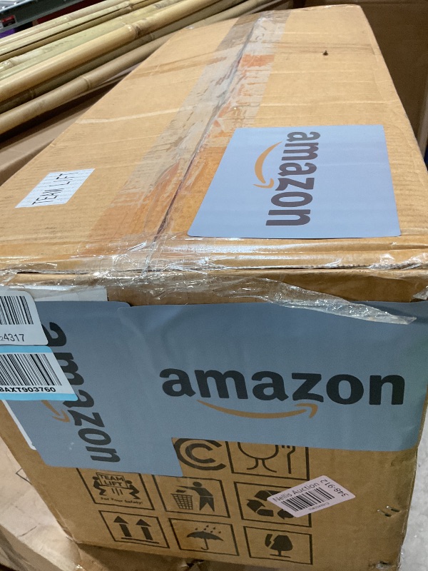 Photo 1 of ** HAS DENT** VEVOR Electric Grain Mill Grinder, 3000W Spice Grinders, Commercial Corn Mill with Funnel, Thickness Adjustable Powder Machine, Heavy Duty Feed Flour Cereal Mill Wheat Grinders, Dry & Wet Grinder