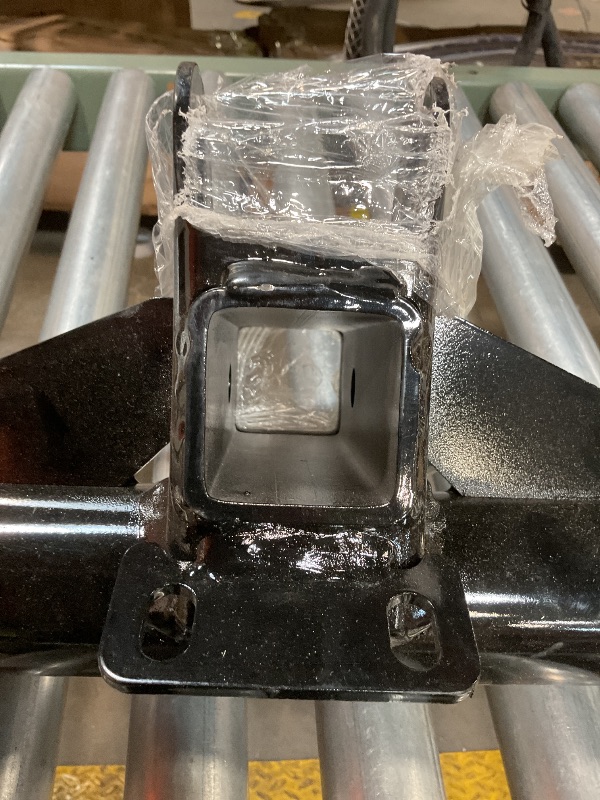 Photo 1 of **SCRATCHED**CURT 13203 Class 3 Trailer Hitch