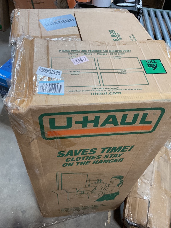 Photo 1 of **SCRATCHES AND DIRT**Keyoxy Chafing Dishes for Buffet, 8 Qt High Grade Chafing Dish Buffet Set, Full Size Pan, Rolled-Edge Design Food Warmers for Parties, Buffet, Wedding, Birthday, Camping 4 Pack [Gold]