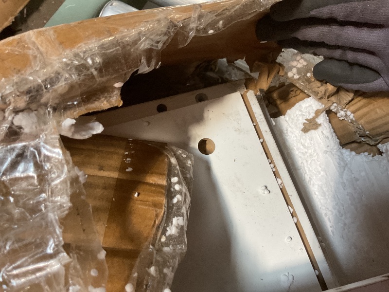 Photo 1 of **SELLING FOR PARTS AS PARTIAL SET. CRACKS. DENTS. DIRT**UBesGoo 7 Drawer Wood Dresser for Bedroom, Chest of Drawers, Storage Organization Unit for Clothing, White