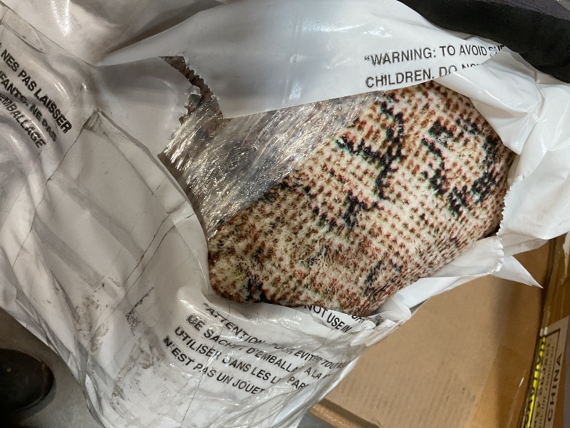 Photo 1 of **MINOR DIRT FROM TRANSPORT **Loloi Margot Collection MAT-01 Antique/Sage 8'-6" x 11'-6" Area Rug, No-Shed Easy Clean Large Patterned Area Rug for Living Room, Bedroom, Dining Area