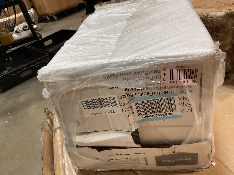 Photo 1 of **BEND DAMAGE TO CORNER OF ONE REAM**Amazon Basics Multipurpose Copy Printer Paper, 8.5 x 11 Inches, 20 lb, 10 Ream, (5,000 Sheets), 96 Bright, White