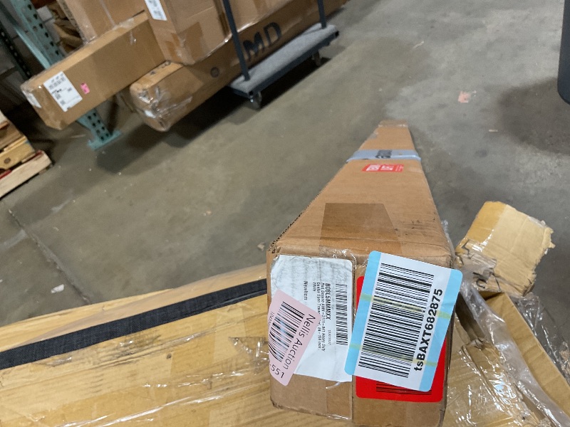 Photo 1 of **MISSING ASSEMBLY PARTS** Rod Desyne AMN-3111-841 Heavy Duty Center Open Traverse Rod, 84-156 inch, White