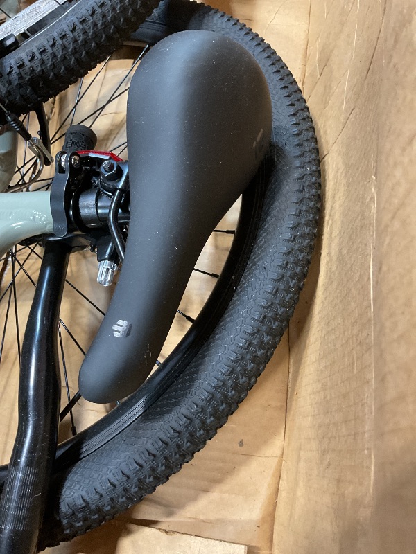 Photo 1 of **SCUFF DAMAGE FROM TRANSPORT ON FRONT FRAME**Mongoose Men's 26" Flat Rock Bike