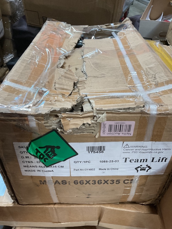 Photo 1 of **SELLING FOR PARTS AS PARTIAL SET **Air/Hydraulic Floor Jack 22 Ton (44 000 lbs) for Repairing Trucks Trailers RVs Buses etc. Red