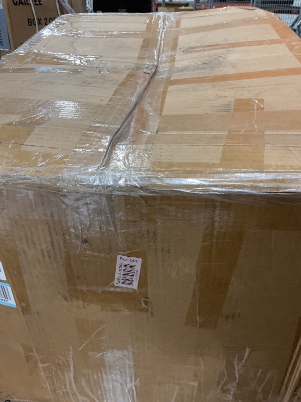 Photo 1 of **DIRT. SCRATCHES AND SCUFFS** Sabelt racing seat