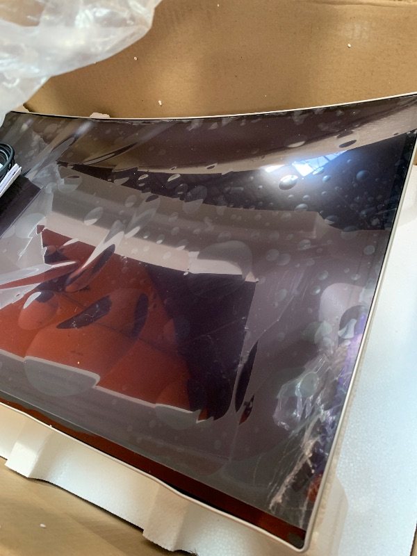 Photo 6 of **DOESN'T POWER ON HAS DAMAGE IN ONE OF THE CORNERS (LOOKS LIKE IT WAS DROPPED** Samsung 49" Odyssey OLED (G93SC) Series Curved Gaming Monitor w QD-OLED