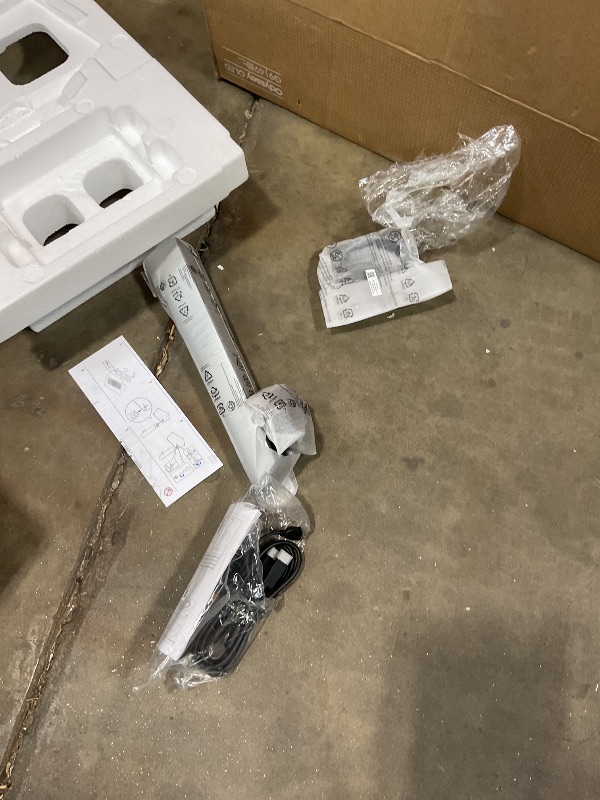 Photo 1 of **DOESN'T POWER ON HAS DAMAGE IN ONE OF THE CORNERS (LOOKS LIKE IT WAS DROPPED** Samsung 49" Odyssey OLED (G93SC) Series Curved Gaming Monitor w QD-OLED