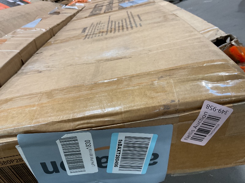 Photo 1 of **SELLING FOR PARTS AS PARTIAL SET. ONE OF TWO BOXES**Bellemave Twin Triple Bunk Bed for Kids, Teens,Adults, Metal Twin XL Bunk Beds for 3, 3 bunk Bed for Kids, Adults?Heavy Metal, Black?