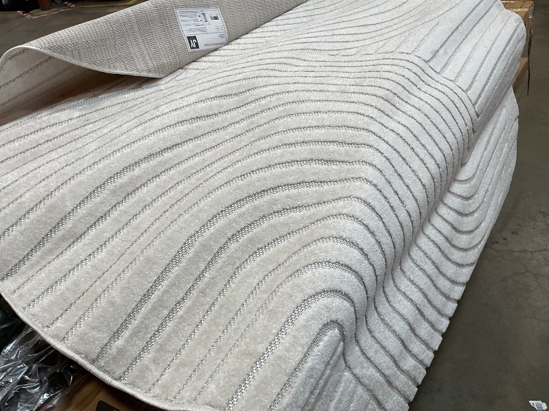 Photo 1 of **DIRTY FROM TRANSPORT **JONATHAN Y Hallie High-Low Curve Ivory/Cream 7' Round Indoor/Outdoor Area Rug, Minimalist, Pet Friendly, Non-Shedding, Stain Resistant, Hose-Washable for Backyard, Patio, Porch (SCN100B-7R)