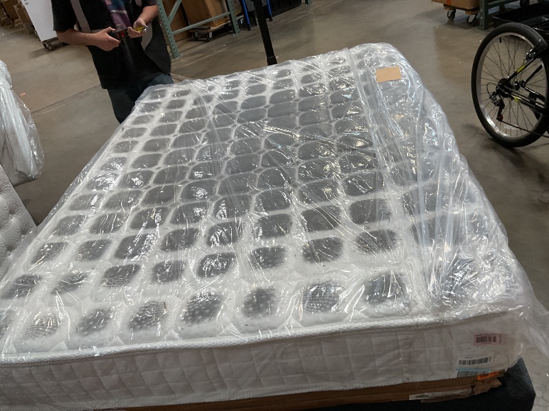 Photo 1 of **HEAVY DIRT FROM TRANSPORT**74 inches by 54 inchesZINUS 10 Inch Green Tea Cooling Memory Foam Mattress [New Version], Fiberglass Free, Medium Firmness, Cooling Gel Foam, Certified Safe Foams & Fabric, 