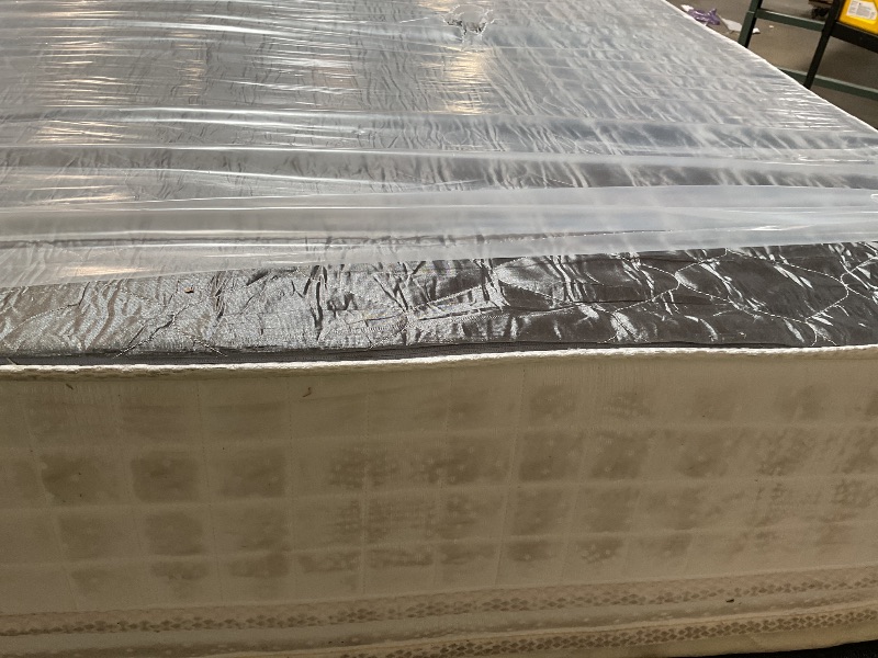 Photo 1 of **DIRTY FROM TRANSPORT**FDW 12 inch Gel Memory Foam Mattress Medium Firm Mattresses for Cool Sleep Relieving Pressure Relief Fiberglass Free CertiPUR-US Certified Mattress  (King)