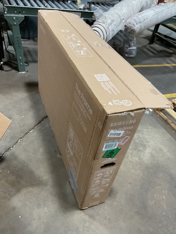 Photo 1 of **FUNCTIONS WITH STRIPE DOWN RIGHT SIDE**Samsung 55-Inch Class The Frame LS03F 4K QLED Smart TV (2025 Model) Modern Frame Design, NQ4 AI Gen2 Processor, Art Mode, Artful Picture Quality, Samsung Vision AI, Alexa Built-in