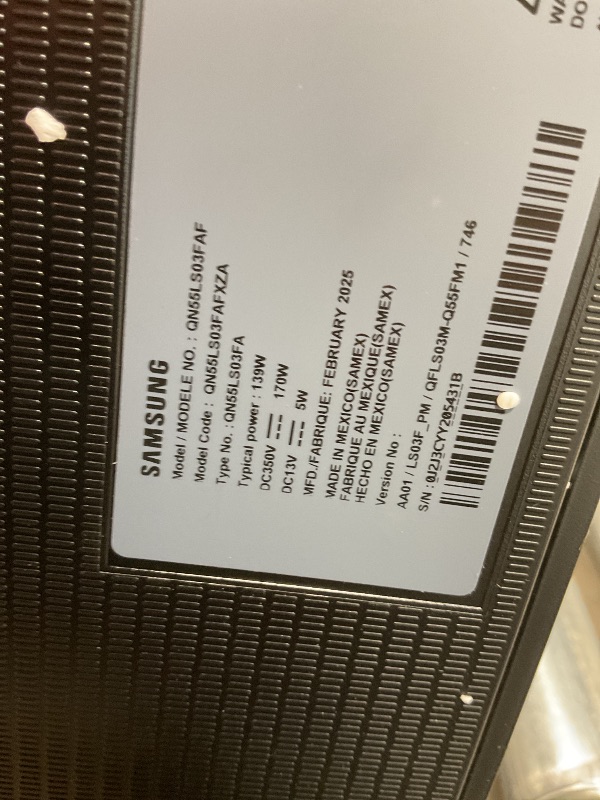 Photo 1 of **FUNCTIONS WITH STRIPE DOWN RIGHT SIDE**Samsung 55-Inch Class The Frame LS03F 4K QLED Smart TV (2025 Model) Modern Frame Design, NQ4 AI Gen2 Processor, Art Mode, Artful Picture Quality, Samsung Vision AI, Alexa Built-in