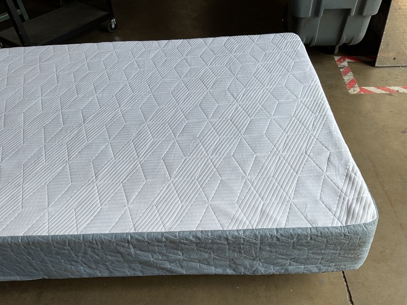 Photo 1 of **DIRTY FROM TRANSPORT**Amazon Basics Memory Foam Mattress, Medium Firm, Cooling Gel, Twin Size Mattress, CertiPUR-US® Certified Foam, 75 x 39 x 10 inches, White/Gray