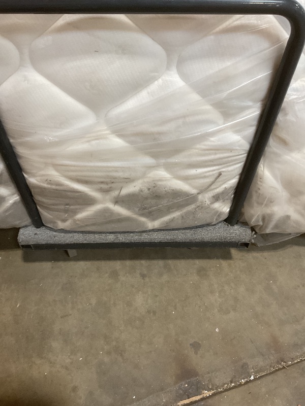 Photo 1 of **DIRTY FROM TRANSPORT **Novilla king size mattress 