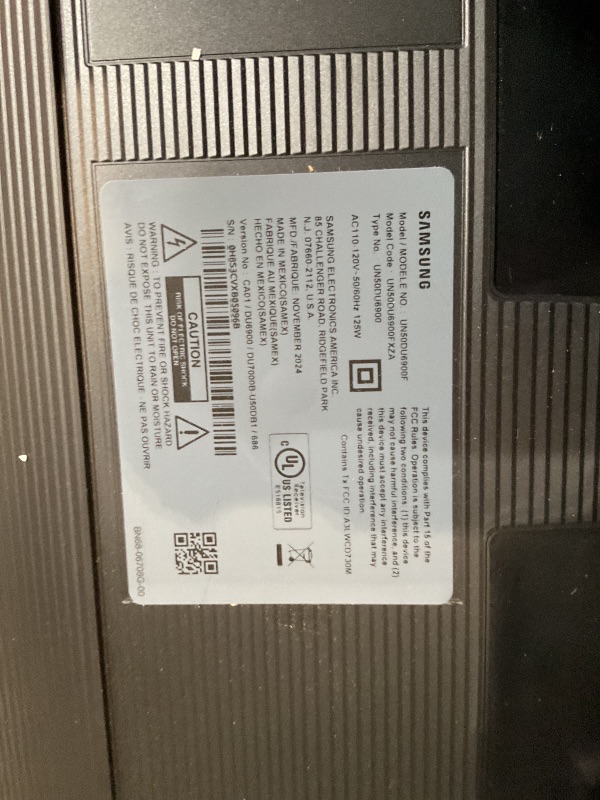 Photo 1 of ****BROKEN PARTS ONLY****SAMSUNG 50” Class DU6900 Series Crystal UHD 4K Smart Tizen TV UN50DU6900D (Renewed)
