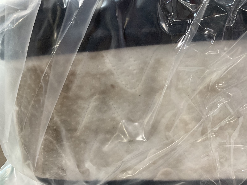 Photo 1 of  *DIRTY FROM TRANSPORT* QUEEN Size Hybrid Mattress in a Box with Motion Isolation,Gel Memory Foam with Pocket Springs for Support & Pressure Relief, Medium Firm Pillow Top Mattresses