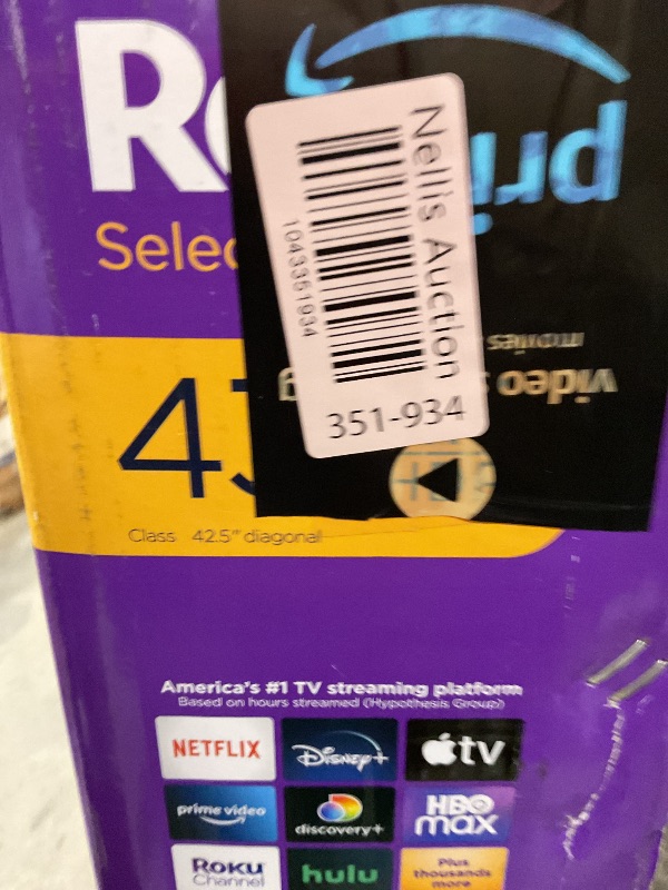 Photo 1 of ****CRACKED SCREEN TELEVISION IS FOR PARTS ONLY**** Roku Smart TV – 43-Inch Select Series 4K HDR RokuTV with Roku Enhanced Voice Remote, Brilliant 4K Picture, Automatic Brightness, & Seamless Streaming – Live Local News, Sports, Family Entertainment
