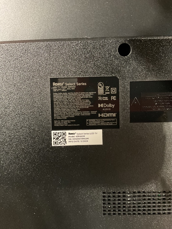 Photo 1 of ****CRACKED SCREEN TELEVISION IS FOR PARTS ONLY**** Roku Smart TV – 43-Inch Select Series 4K HDR RokuTV with Roku Enhanced Voice Remote, Brilliant 4K Picture, Automatic Brightness, & Seamless Streaming – Live Local News, Sports, Family Entertainment