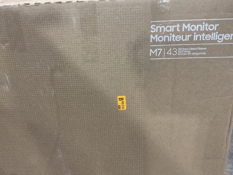 Photo 1 of ****CRACKED SCREEN TELEVISION IS FOR PARTS ONLY**** Samsung 43-Inch M7 (M70D) Series 4K UHD Smart Monitor, Speakers, HDR10, USB-C, Multiple Ports, Gaming Hub, SolarCell Remote, Vision Accessibility Tools, LS43DM702UNXGO, Black