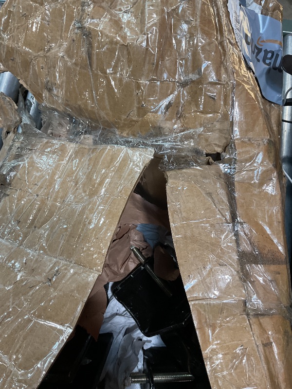 Photo 1 of **MISSING LONGER BARS** CURT 17063 Round Bar Weight Distribution Hitch with Integrated Lubrication and Sway Control, Up to 14K, 2-In Shank, 2-5/16-Inch Ball