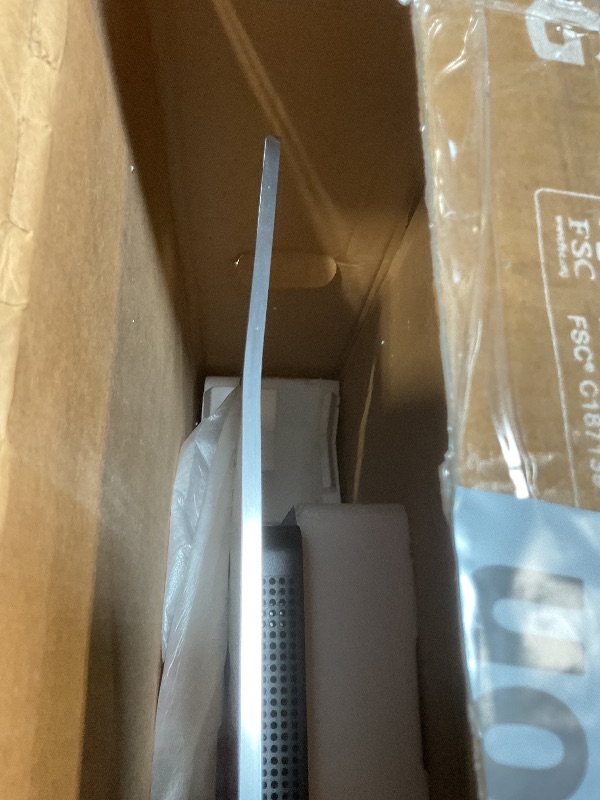 Photo 1 of **MAJOR DAMAGE TO SCREEN. SELLING FOR PARTS **LG 55-Inch Class OLED evo AI 4K C5 Series Smart TV w/Dolby Atmos, Dolby Vision, HDR10, AI Super Upscaling 4K, Filmmaker Mode, Wow Orchestra, Alexa Built-in (OLED55C5PUA, 2025)