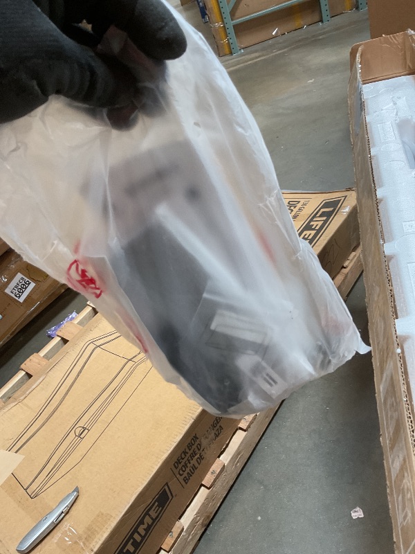 Photo 1 of **MAJOR DAMAGE TO SCREEN. SELLING FOR PARTS **LG 55-Inch Class OLED evo AI 4K C5 Series Smart TV w/Dolby Atmos, Dolby Vision, HDR10, AI Super Upscaling 4K, Filmmaker Mode, Wow Orchestra, Alexa Built-in (OLED55C5PUA, 2025)