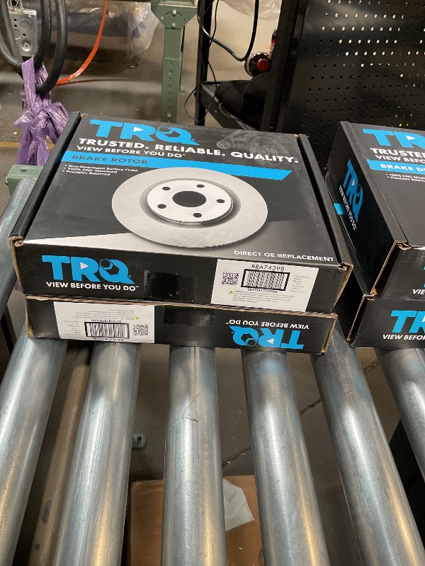 Photo 1 of 

 

 

 

 

 

 onhoidea 2pcs Disc Brake Rotor Set Assembly Rear Left Driver And Right Passenger Side Cast Iron Drilled Slotted And Coated 5-Stud Hole Quantity BRA74988
Roll over image to zoom in
2pcs Disc Brake Rotor Set Assembly Rear Left Driver And R