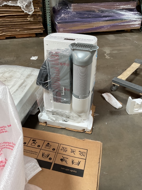 Photo 1 of LG 10000 BTU SACC(14000 ASHRAE) Portable Air Conditioners with Dual Inverter Cools 450 Sqft Ultra Quiet & Easy Install WiFi App Medium & Large Room Air Conditioner AC Unit Home White LP1022FVSM